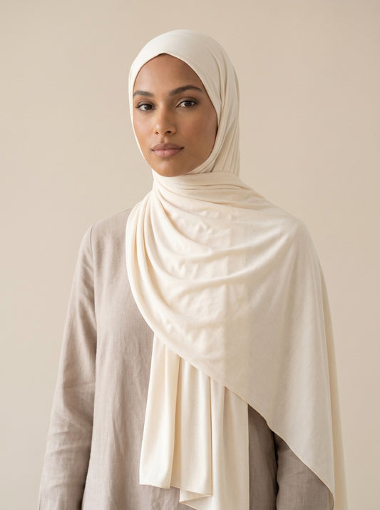 Détail du drapé, hijab Air Soft ivory nude