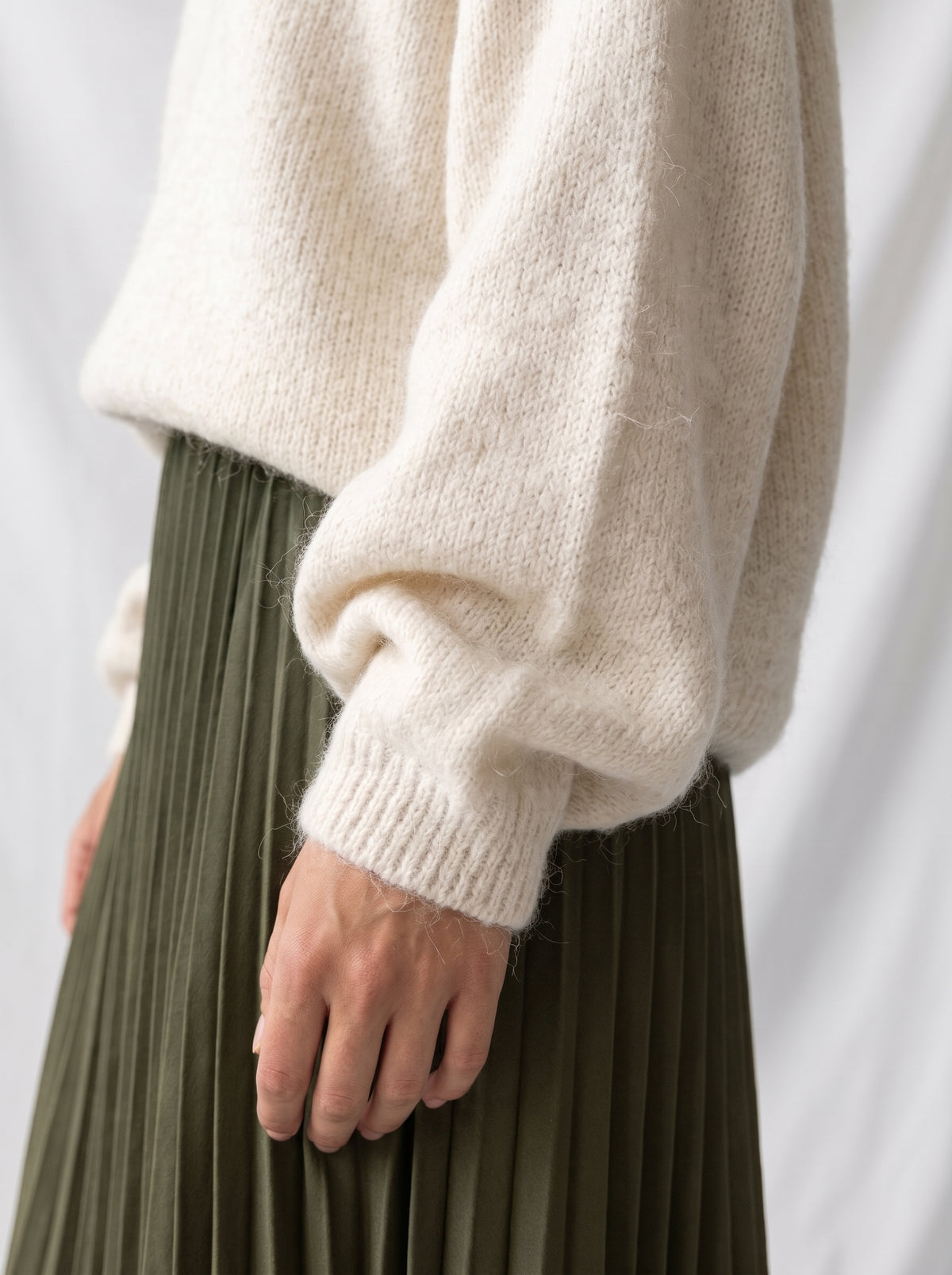 Pull Mira - Cream White